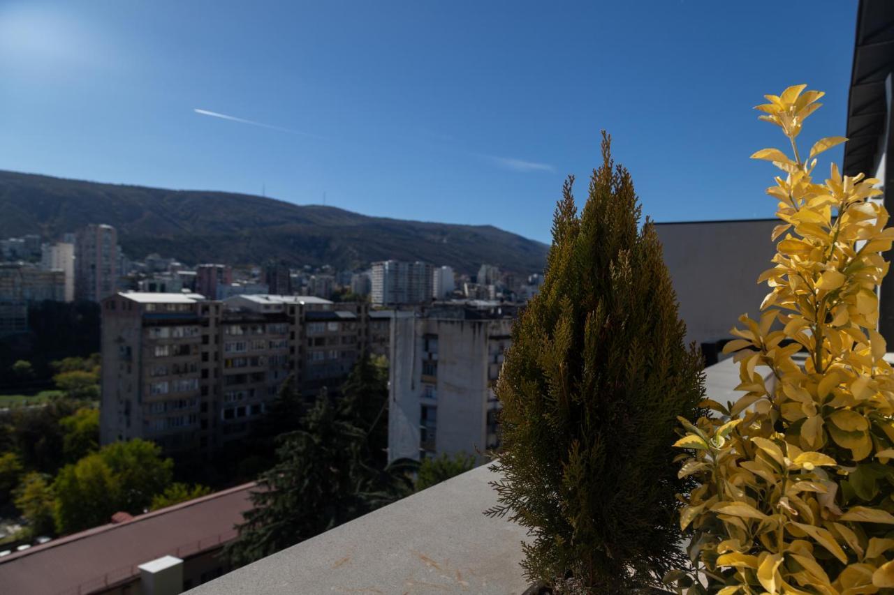 Hotel Solum Roof Top Tbilisi Exterior photo